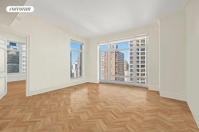 Building Photo - 15 Central Prk W
