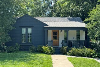 Building Photo - Updated 3 Bed, 2 Bath Cottage in Heart of Lockeland Springs w/ 1 Car Garage