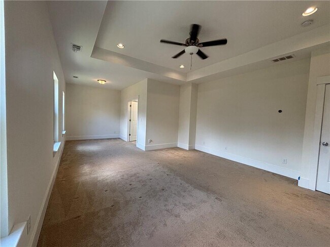 Building Photo - 1777 Weatherbrook Cir