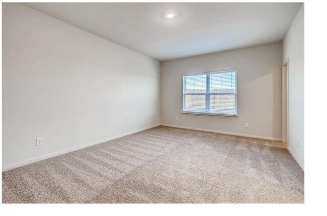 Building Photo - 3964 Northaven Trail