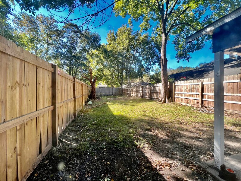 Building Photo - 1205-1207 Milam St