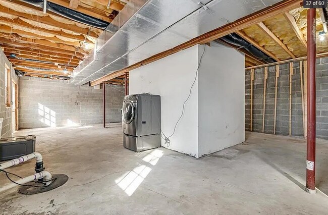 Building Photo - 3290 Birch Hill Dr