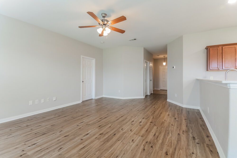 Building Photo - 713 Cedar Cove Dr
