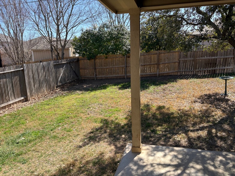 Building Photo - 12822 Gordons Haven