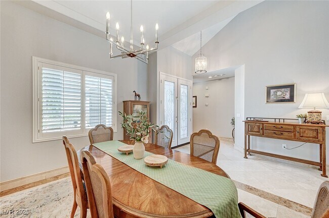 Building Photo - 10249 Wisteria Hills Ct