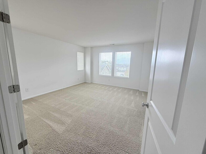Master Bedroom - 17724 39th Dr SE