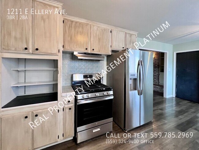Building Photo - 1211 E Ellery Ave