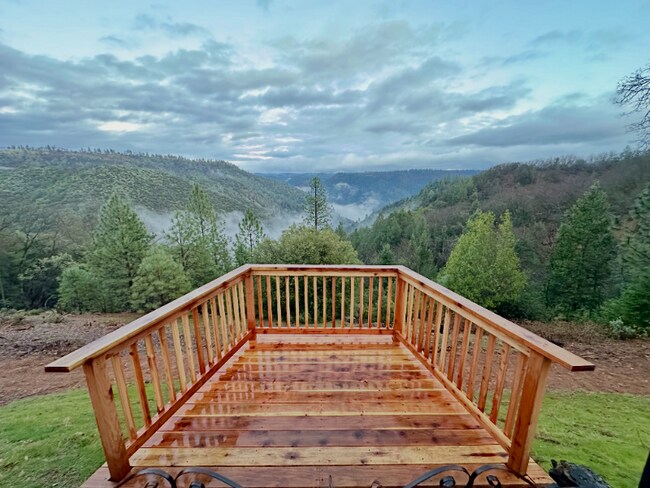 Building Photo - 21540 River Pine Ct