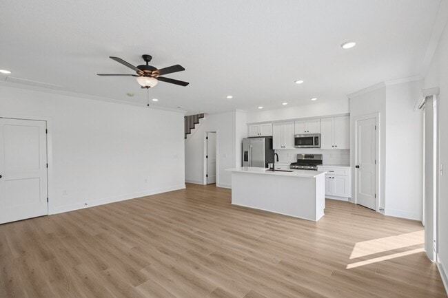 Floorplan - FAIRVIEW CROSSING TOWNHOMES