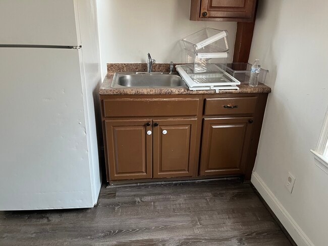 Fridge Appliance - 200 Delsea N Dr