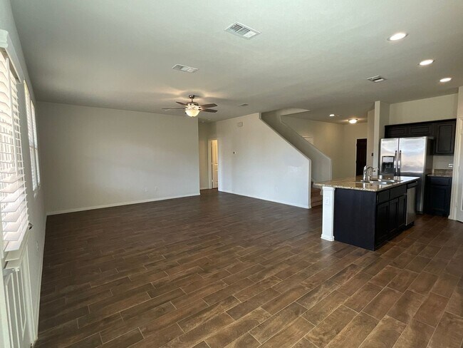 Building Photo - 7321 Fossell Ranch Rd