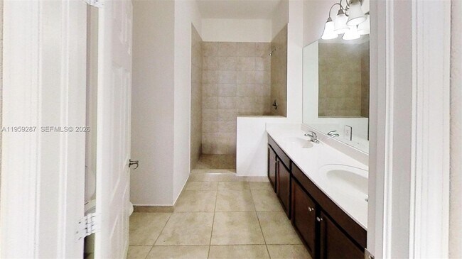 Building Photo - 230 NW 109th Ave