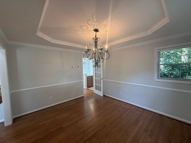 Building Photo - Great Location - Great Neighborhood - Grea...