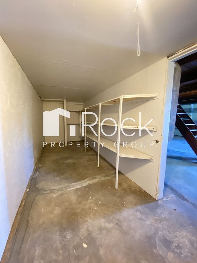 Building Photo - Remodeled 3 Bedroom Bungalow in OKC's Plaza District *Half Off 1st Month's Rent*