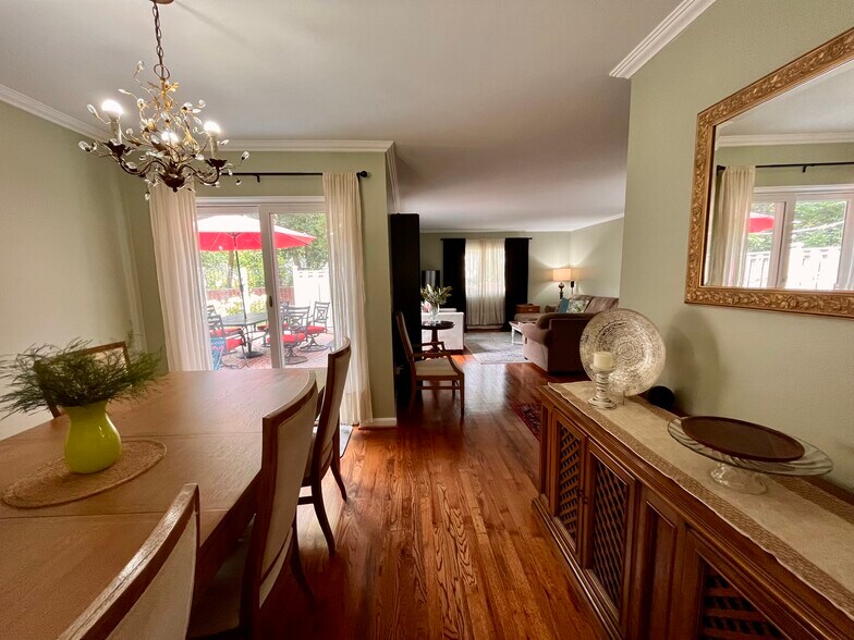 Building Photo - 1760 Trailwood Path