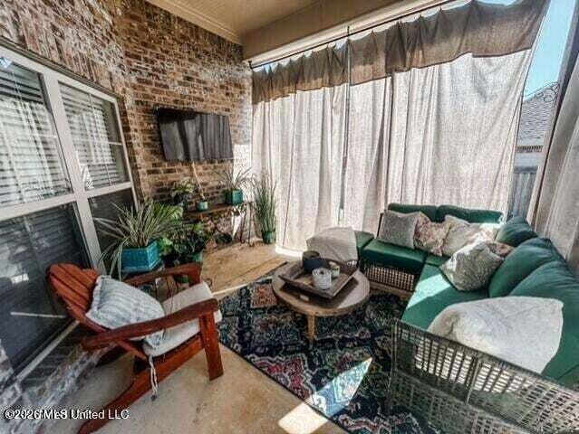 Building Photo - 715 Chambord Dr