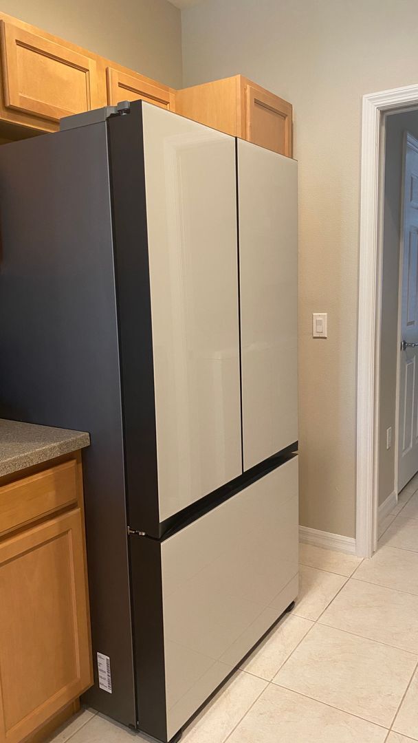 Building Photo - Prime Sarasota Seasonal Rental — Lakeside Mediterranean Gem