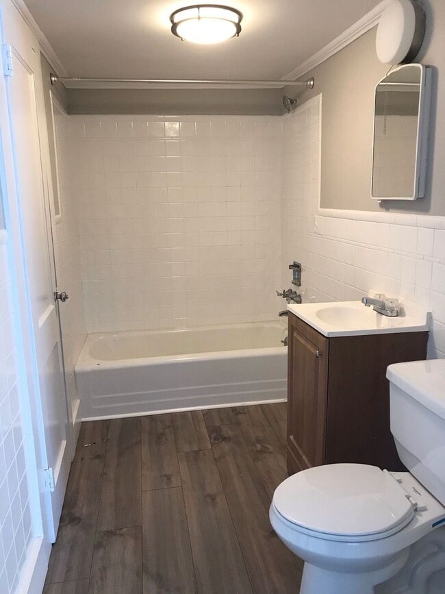 Building Photo - COMING SOON! Charming 2BR Single Family Ho...