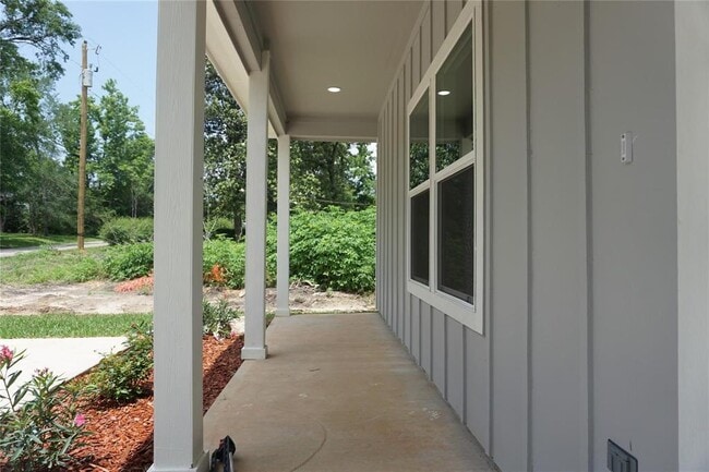 Building Photo - 14848 Lamar Rd