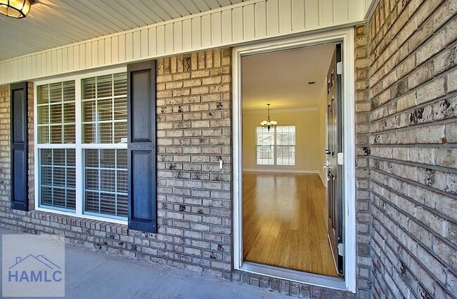 Building Photo - 209 Augusta Way