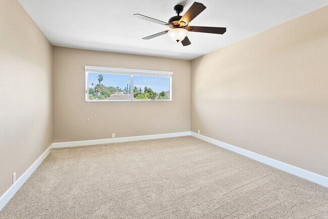 Building Photo - Upgraded Pool Home in Wonderful Mission Vi...