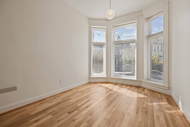 Building Photo - 2245 Eutaw Pl