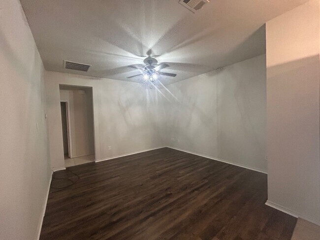 Building Photo - House For Lease McKinney