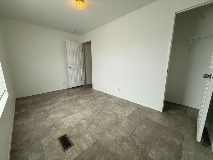 Building Photo - 71631 Heather Ct