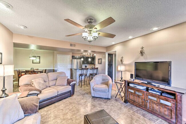 Building Photo - 602 North May-ID1385977P