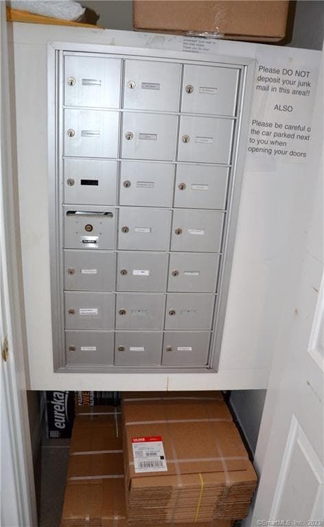 Building Photo - 365 Westport Ave