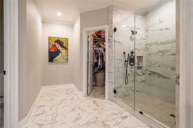 Building Photo - 124 Pine Bark Ct