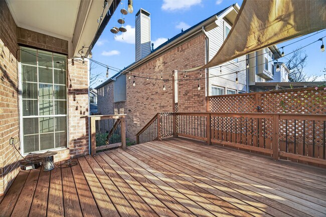 Building Photo - 12912 Kingsbridge Ln