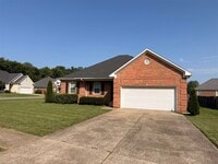 Building Photo - 1304 Primrose Ct
