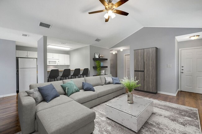 Building Photo - Coming Soon-3 Bedroom 2 Bath Duplex at Mansion Creek in Tyler! Chapel Hill ISD!