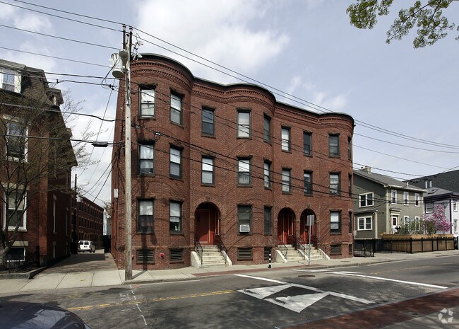 Cutlas Apartments - Columbia St.