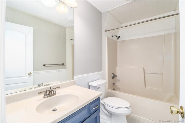 Building Photo - 26 Glen Ridge Ct