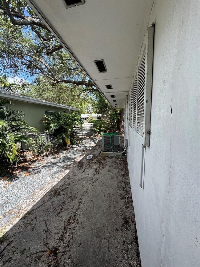 Building Photo - 11780 SW 81st Rd
