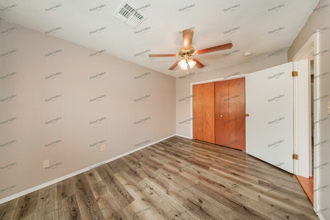Building Photo - 4773 SE 27th St