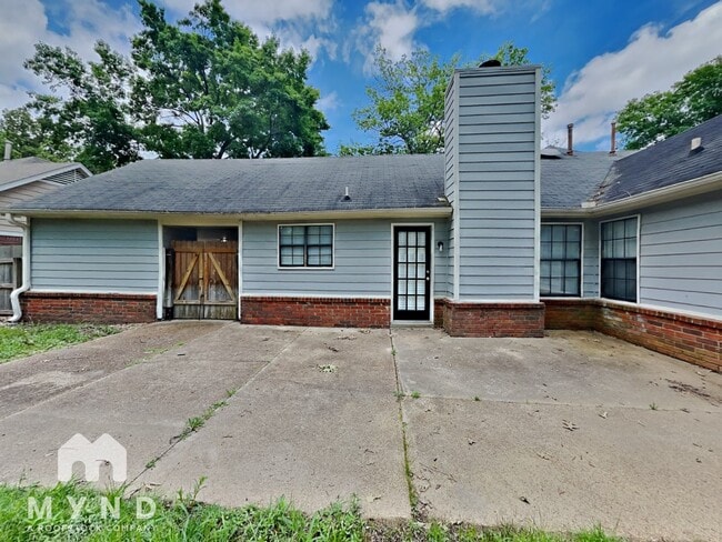 Building Photo - 3935 Rim Creek Ln