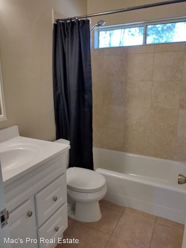 Building Photo - 2 br, 1 bath House - 1212 N. Del Valle Place