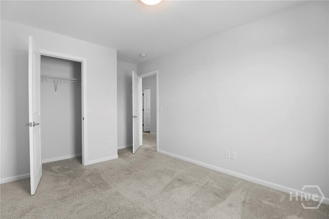 Building Photo - 106 Brookline Dr