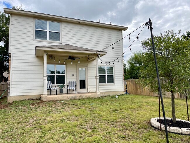 Building Photo - 1307 Oriole Ct