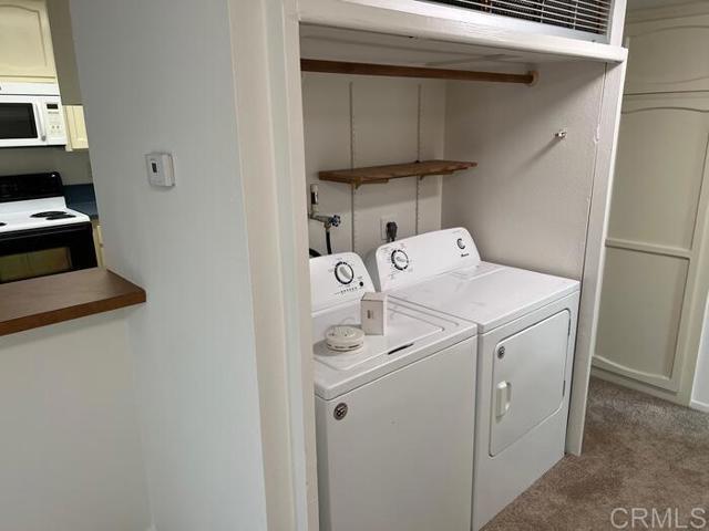 Building Photo - 2625 Pirineos Way