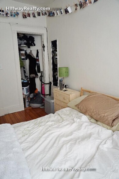 Building Photo - 11 Mount Hood Rd