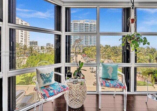 Building Photo - 6423 Collins Ave