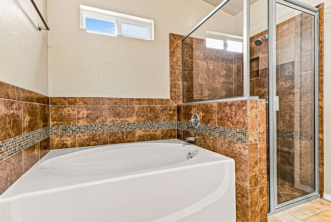 Building Photo - 7409 Dewberry Dr