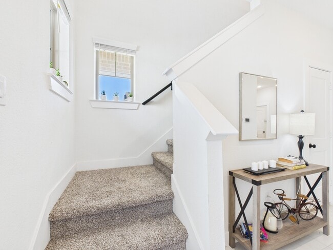 Building Photo - 15819 Black Grouse Dr