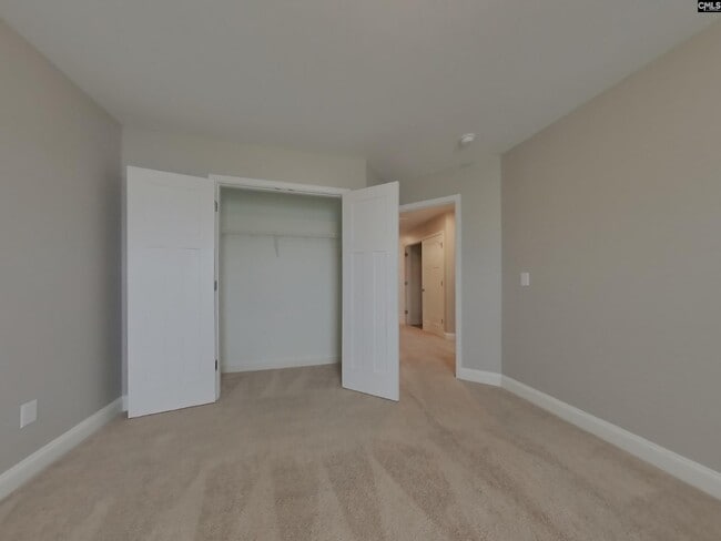Building Photo - 1021 Crescent Moon Lp