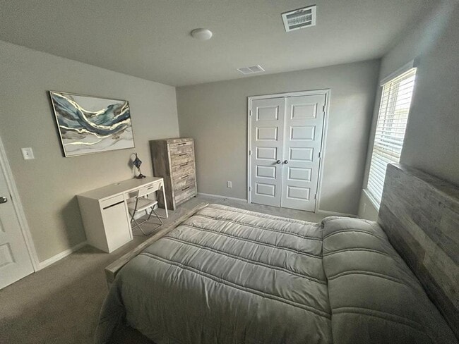 Building Photo - 2547 Steelhead Dr