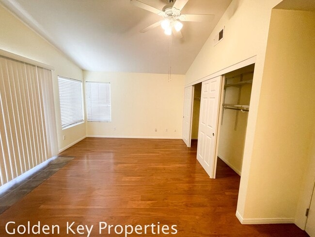 Building Photo - 165 Paseo Marguerita